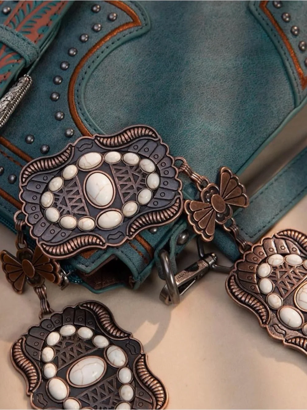 Montana West Copper-Tone Western Concho Belt with Cream Bead Accents